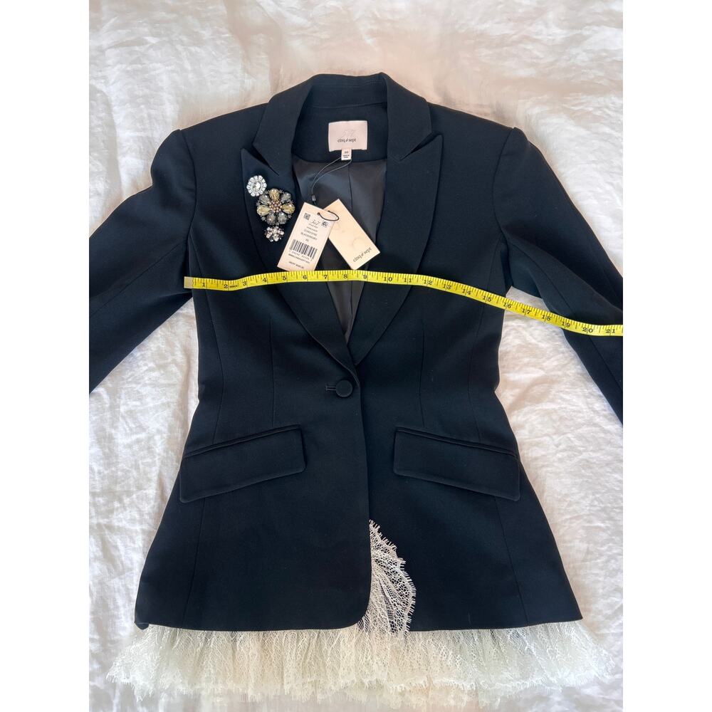 Cinq à Sept Roxie Blazer Rare Size 00 Black Ivory Lace NWT orig $695 - Picture 5 of 8